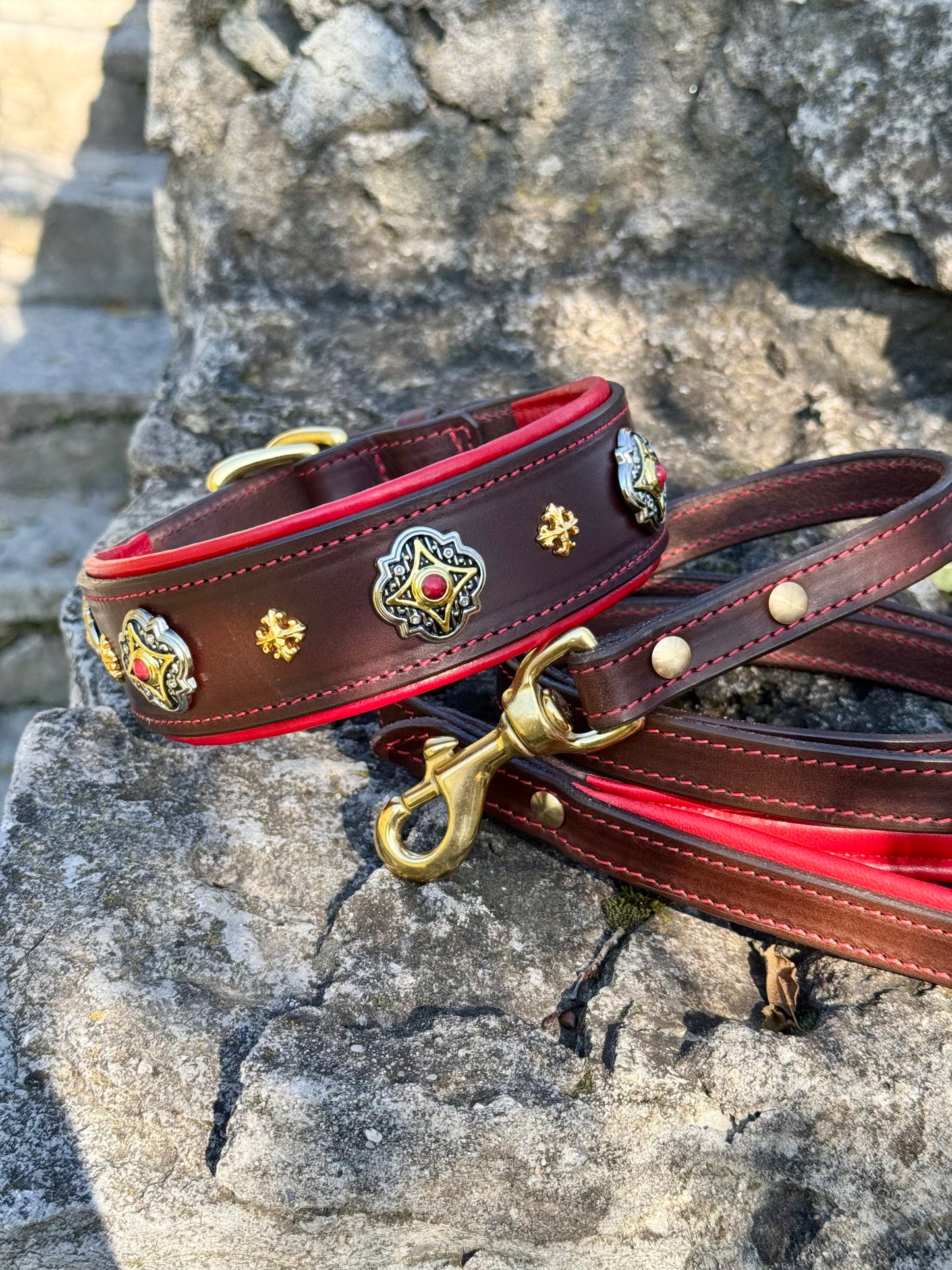 Luxury Leather Collar & Leash Set with Conchos, Perfect for Mastiff, Doberman