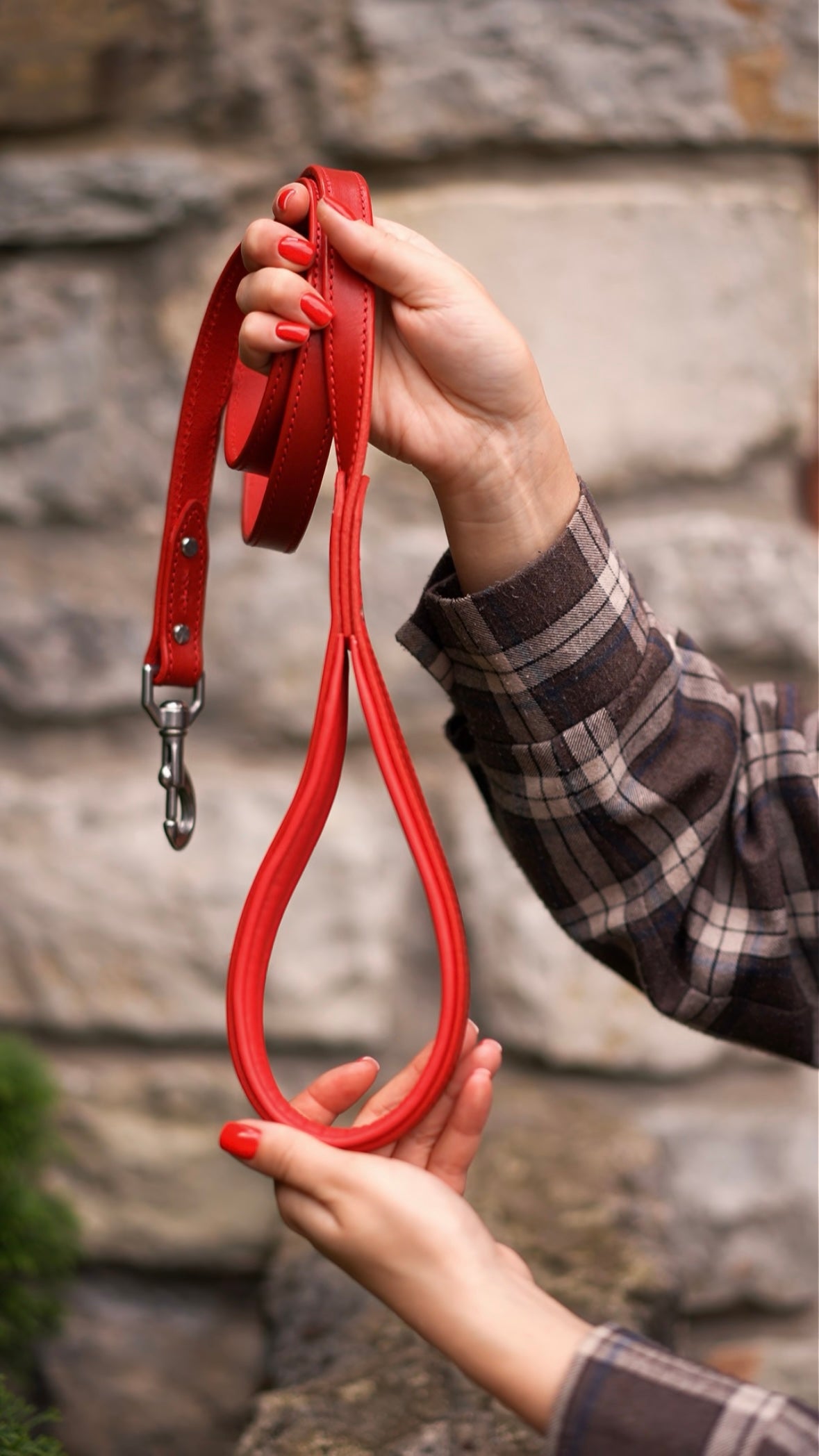 Comfort Edition – Red Leather Dog Leash with Padded Handle