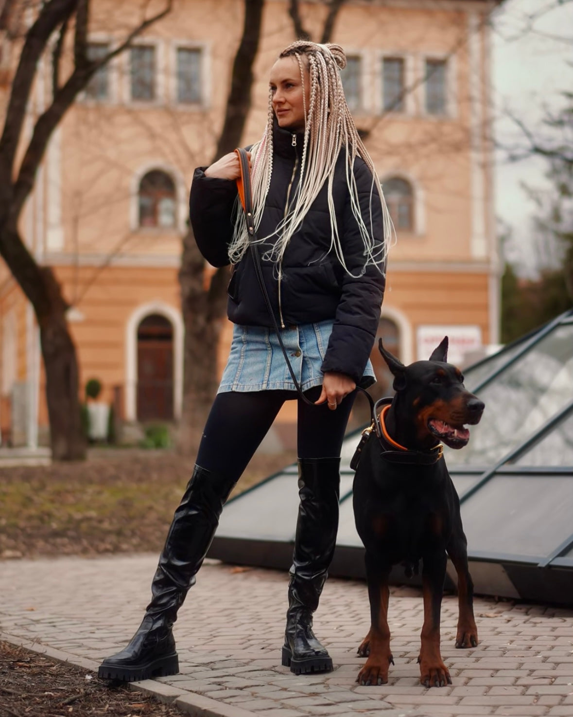 Comfort Edition - Leather Black & Orange Padded Leash