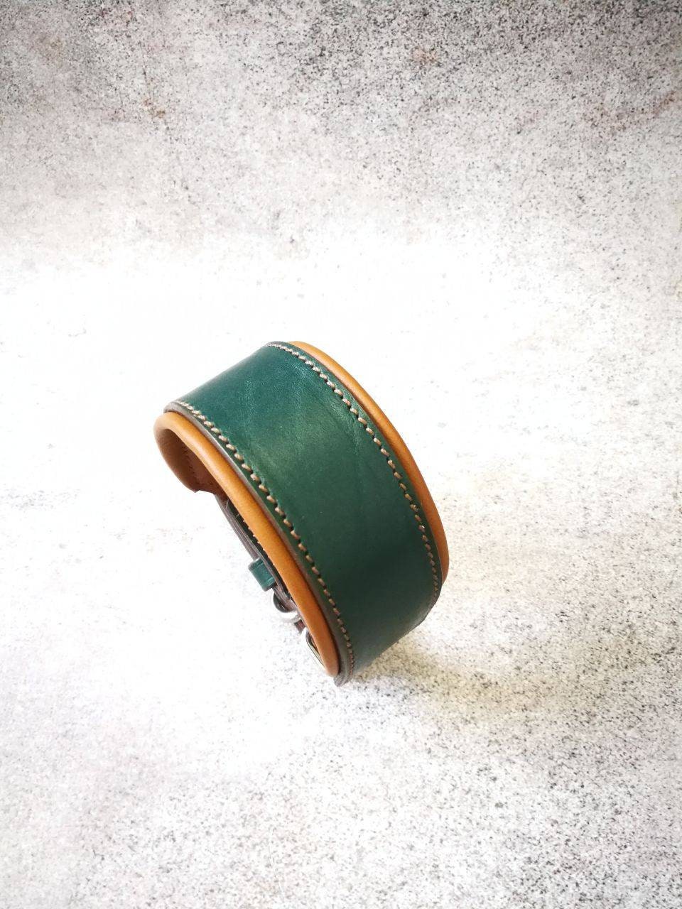 Luxury Green Leather Caramel Padded Dog Collar with Soft Cushion, Hound Dog Collar, Classic Padded Collar, Caramel Green Dog Collar