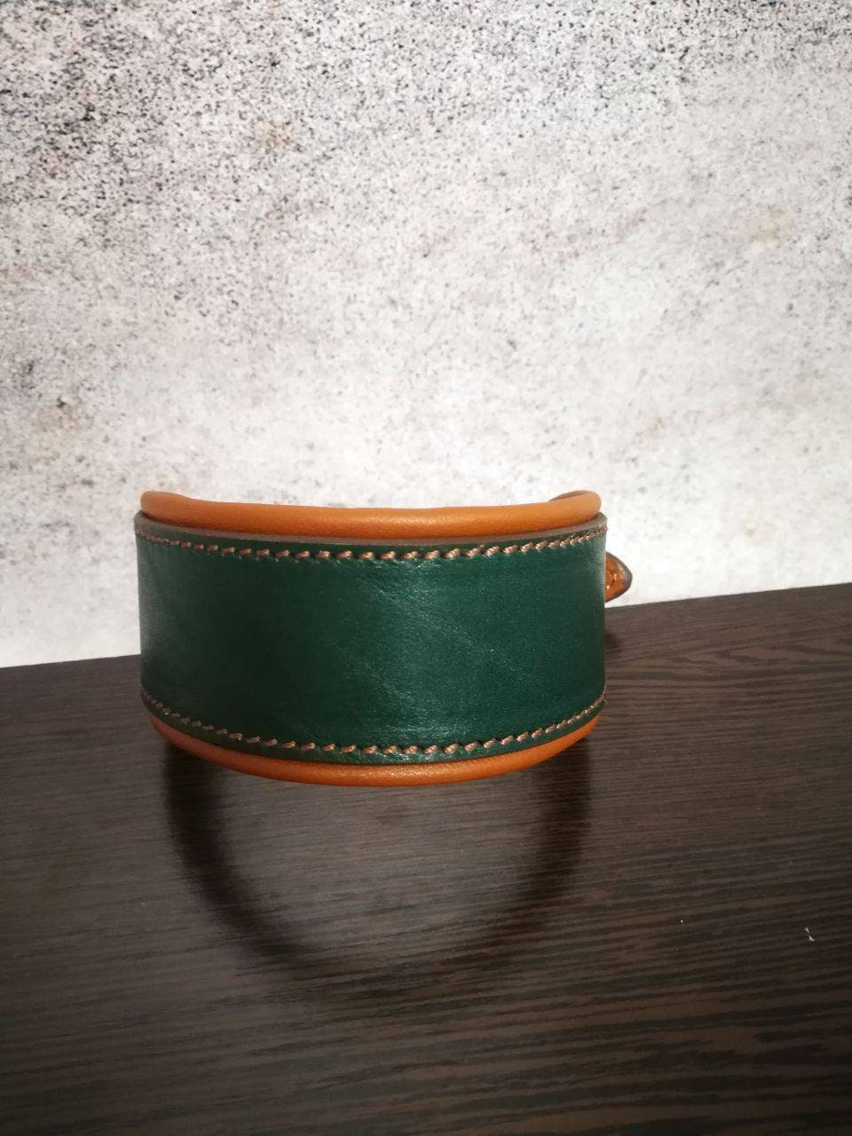 Luxury Green Leather Caramel Padded Dog Collar with Soft Cushion, Hound Dog Collar, Classic Padded Collar, Caramel Green Dog Collar